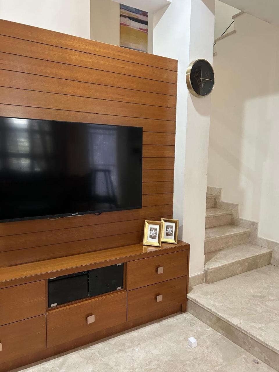 Gatsby Grandeur Luxury Villa Бангалор Екстериор снимка